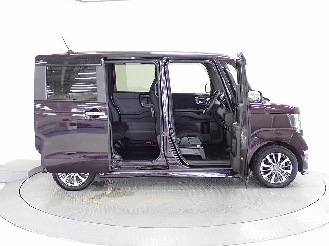 Ｎ－ＢＯＸカスタム Ｌ　ワンオーナー車・禁煙車・純正ナビ・両側電動スライドドア・シートヒーター（8枚目）