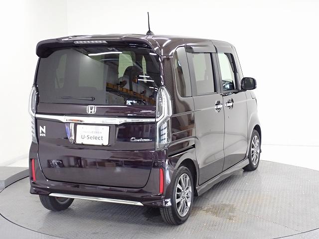 Ｎ－ＢＯＸカスタム Ｌ　ワンオーナー車・禁煙車・純正ナビ・両側電動スライドドア・シートヒーター（10枚目）