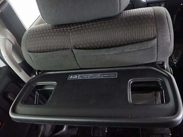 ステップワゴンスパーダ スパーダホンダセンシング ワンオーナー車・禁煙車・純正ナビ・バックカメラ・後席モニター・ETC2.0(17枚目)