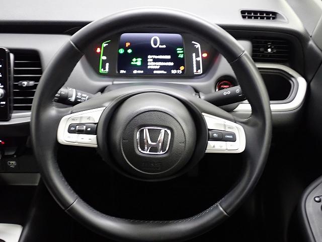 フィット e:HEVホーム ワンオーナー車・禁煙車・純正ナビ・バックカメラ・ETC2.0(7枚目)