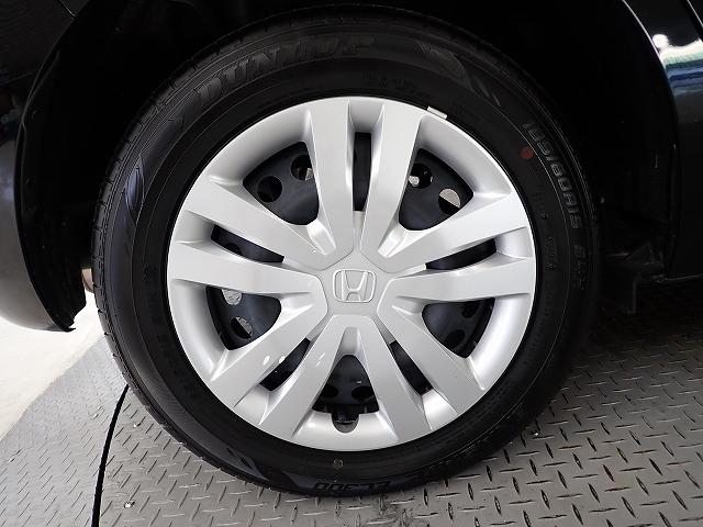 フィット e:HEVホーム ワンオーナー車・禁煙車・純正ナビ・バックカメラ・ETC2.0(18枚目)