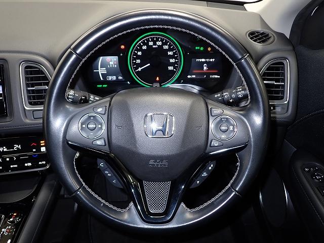 ヴェゼル ハイブリッドZ・ホンダセンシング ワンオーナー・シートヒーター・純正ナビ・ETC(6枚目)