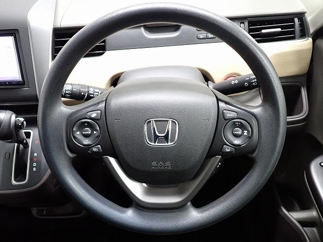 フリード Ｇ・ホンダセンシング　ワンオーナー・社外ナビ・ＥＴＣ・両側電動スライドドア（6枚目）