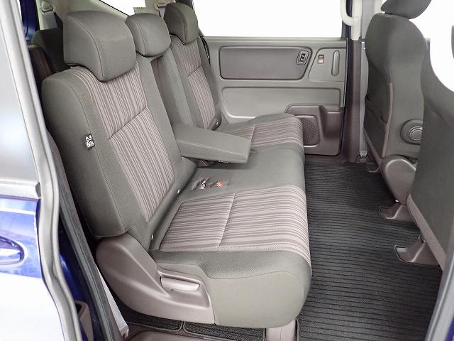 フリード Ｇ・ホンダセンシング　ワンオーナー・社外ナビ・ＥＴＣ・両側電動スライドドア（14枚目）