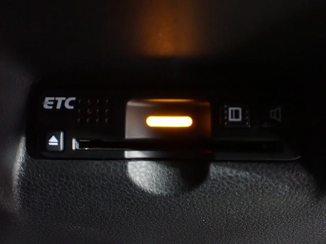 フィット X ナビ・ETC・シートヒーター(5枚目)
