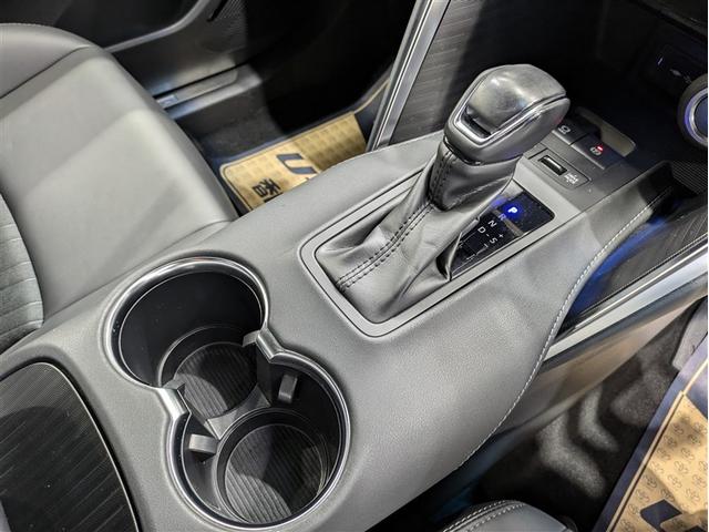 ハリアーハイブリッド Z 4WD フルセグ メモリーナビ ミュージックプレイヤー接続可 バックカメラ 衝突被害軽減システム ETC ドラレコ LEDヘッドランプ ワンオーナー 記録簿 アイドリングストップ(29枚目)