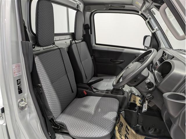 キャリイトラック ＫＣエアコン・パワステ　４ＷＤ　衝突被害軽減システム　アイドリングストップ（12枚目）