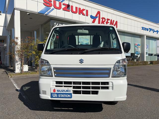 キャリイトラック ＫＣエアコン・パワステ　４ＷＤ／４ＡＴ　キーレス　オートライト　ＡＢＳ　エアバック　エアコン　パワーステアリング　パワーウィンドウ　アイドリングストップ　横滑り防止機能　衝突安全ボディ　荷台マット（2枚目）