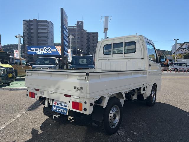キャリイトラック ＫＣエアコン・パワステ　４ＷＤ／４ＡＴ　キーレス　オートライト　ＡＢＳ　エアバック　エアコン　パワーステアリング　パワーウィンドウ　アイドリングストップ　横滑り防止機能　衝突安全ボディ　荷台マット（8枚目）