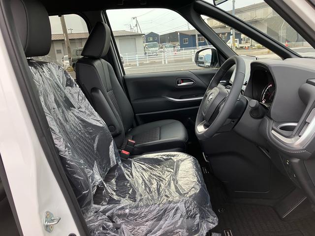 ノア Ｓ－Ｚ　登録済未使用車　７人乗り　アラウンドビューモニター　純正ディスプレイオーディオ　ＥＴＣ２．０　両側パワースライドドア　ＴＶ　Ｂｌｕｅｔｏｏｔｈ　シートヒーター　電子パーキング　アダプティブクルーズ（36枚目）