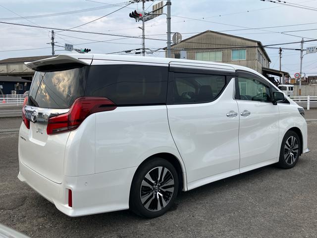 アルファード ２．５Ｓ　Ｃパッケージ　フリップダウンモニター　ＪＢＬサウンド　アラウンドビューモニター　ディスプレイオーディオ　ナビＴＶ　ＥＴＣ２．０　両側パワースライドドア　パワーバックドアアダプティブクルーズコントロール　パワーシート（10枚目）