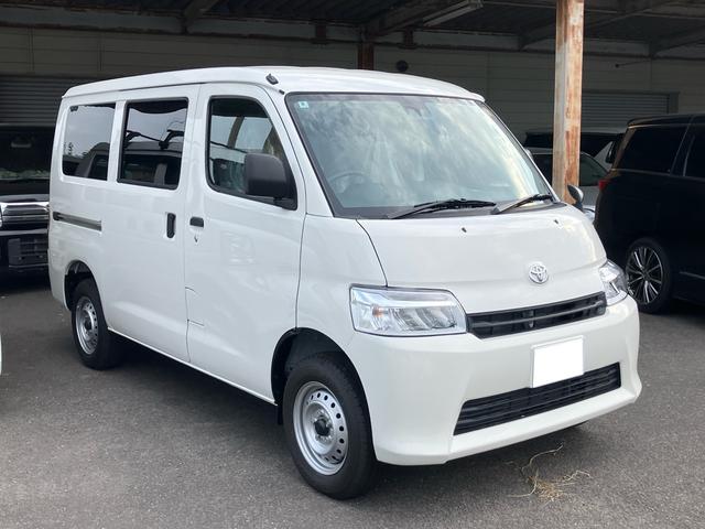 タウンエースバン ＧＬ　登録済未使用車　インパネＡＴ　アイドリングストップ　衝突被害軽減システム　横滑り防止装置　両側スライドドア　キーレスエントリー　パワーウインドウ　エアコン　パワステ　クリアランスソナー（9枚目）