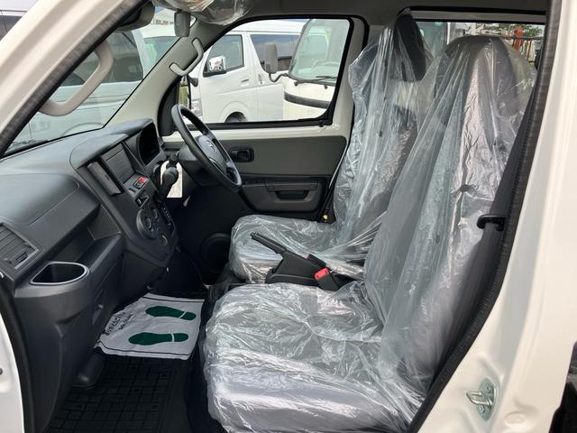 タウンエースバン ＧＬ　登録済未使用車　インパネＡＴ　アイドリングストップ　衝突被害軽減システム　横滑り防止装置　両側スライドドア　キーレスエントリー　パワーウインドウ　エアコン　パワステ　クリアランスソナー（19枚目）