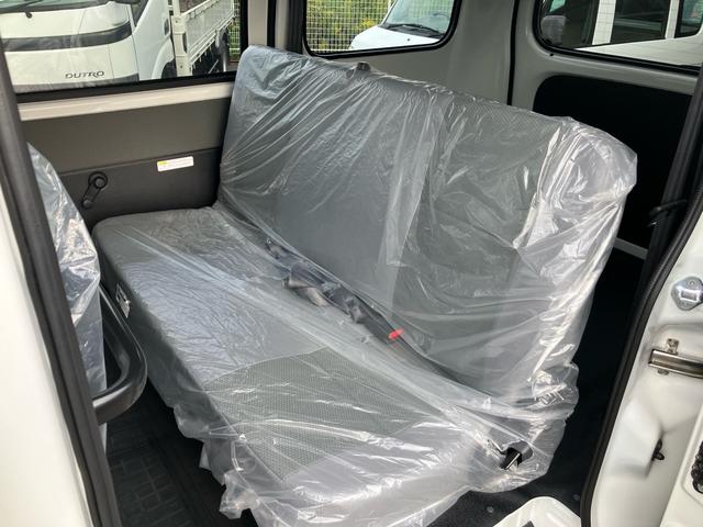 タウンエースバン ＧＬ　登録済未使用車　インパネＡＴ　アイドリングストップ　衝突被害軽減システム　横滑り防止装置　両側スライドドア　キーレスエントリー　パワーウインドウ　エアコン　パワステ　クリアランスソナー（22枚目）