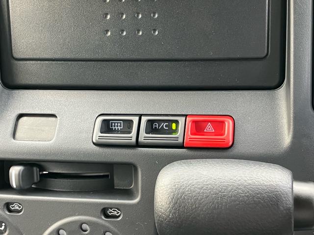タウンエースバン ＧＬ　登録済未使用車　インパネＡＴ　アイドリングストップ　衝突被害軽減システム　横滑り防止装置　両側スライドドア　キーレスエントリー　パワーウインドウ　エアコン　パワステ　クリアランスソナー（39枚目）