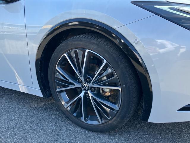 プリウス Ｚ　サンルーフ　純正ディスプレイオーディオ　アラウンドビューモニター　デジタルインナーミラー　ＥＴＣ２．０　パワーバックドア　アダプティブクルーズコントロール　純正ＡＷ　フルセグＴＶ　Ｂｌｕｅｔｏｏｔｈ（3枚目）