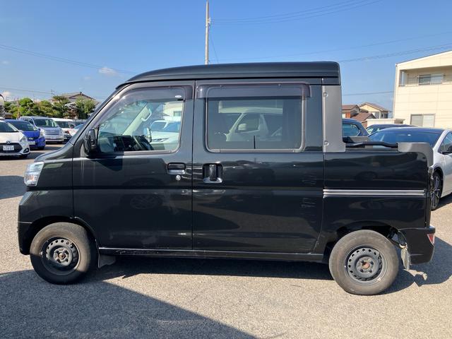 ハイゼットカーゴ デッキバンＧ　ＳＡＩＩＩ　４ＷＤ　ＡＴ　スマートアシスト３　アイドリングストップ　ＣＤ　キーレスエントリー　パワーウインドウ　エアコン　パワステ　横滑り防止装置　衝突被害軽減システム　エコアイドル　電動格納ミラー　オートマ（10枚目）