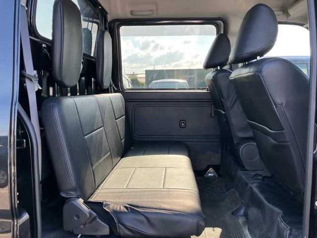 ハイゼットカーゴ デッキバンＧ　ＳＡＩＩＩ　４ＷＤ　ＡＴ　スマートアシスト３　アイドリングストップ　ＣＤ　キーレスエントリー　パワーウインドウ　エアコン　パワステ　横滑り防止装置　衝突被害軽減システム　エコアイドル　電動格納ミラー　オートマ（21枚目）