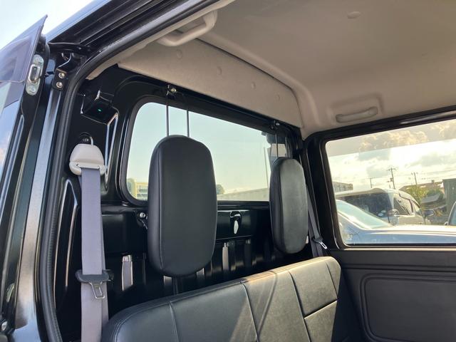 ハイゼットカーゴ デッキバンＧ　ＳＡＩＩＩ　４ＷＤ　ＡＴ　スマートアシスト３　アイドリングストップ　ＣＤ　キーレスエントリー　パワーウインドウ　エアコン　パワステ　横滑り防止装置　衝突被害軽減システム　エコアイドル　電動格納ミラー　オートマ（22枚目）