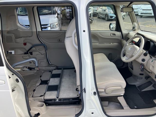 Ｎ－ＢＯＸ＋ Ｇ　車いす仕様車　スローパー　福祉車両　リアシート無しタイプ　電動ウィンチ　車いす固定用シートベルト　電動リモコン　メモリーナビ　フルセグＴＶ　Ｂｌｕｅｔｏｏｔｈ　両側スライドドア　福祉車輛（30枚目）