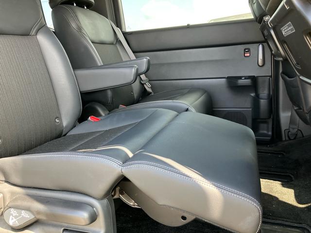ステップワゴン ｅ：ＨＥＶスパーダ　７人乗り　マルチビューカメラシステム　ギャザーズナビ　ブラインドスポットインフォメーション　ホンダセンシング　メモリー機能付パワーテールゲート　シートヒーター　ドラレコ　ＥＴＣ　両側パワースライドドア（24枚目）
