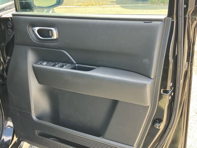 ステップワゴン ｅ：ＨＥＶスパーダ　７人乗り　マルチビューカメラシステム　ギャザーズナビ　ブラインドスポットインフォメーション　ホンダセンシング　メモリー機能付パワーテールゲート　シートヒーター　ドラレコ　ＥＴＣ　両側パワースライドドア（28枚目）