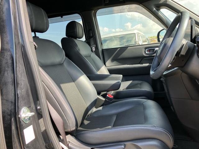 ステップワゴン ｅ：ＨＥＶスパーダ　７人乗り　マルチビューカメラシステム　ギャザーズナビ　ブラインドスポットインフォメーション　ホンダセンシング　メモリー機能付パワーテールゲート　シートヒーター　ドラレコ　ＥＴＣ　両側パワースライドドア（30枚目）