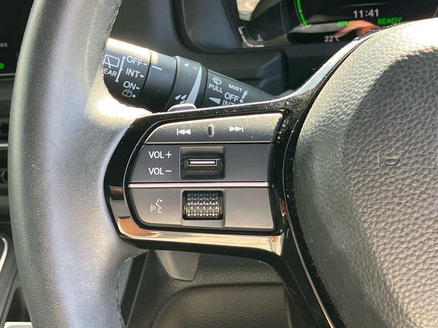 ステップワゴン ｅ：ＨＥＶスパーダ　７人乗り　マルチビューカメラシステム　ギャザーズナビ　ブラインドスポットインフォメーション　ホンダセンシング　メモリー機能付パワーテールゲート　シートヒーター　ドラレコ　ＥＴＣ　両側パワースライドドア（39枚目）