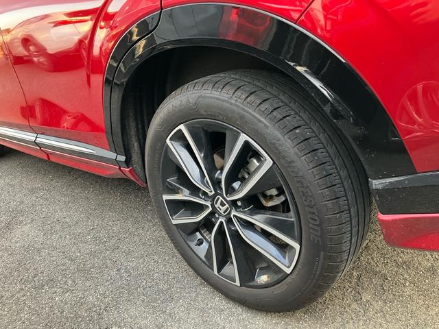 ヴェゼル ｅ：ＨＥＶ　Ｚ　ギャザーズナビ　Ｂｌｕｅｔｏｏｔｈ　バックモニター　フルセグＴＶ　ドライブレコーダー　電動リアゲート　アダプティブクルーズコントロール　ＥＴＣ　ブラインドスポットモニター　パドルシフト　シートヒーター（15枚目）