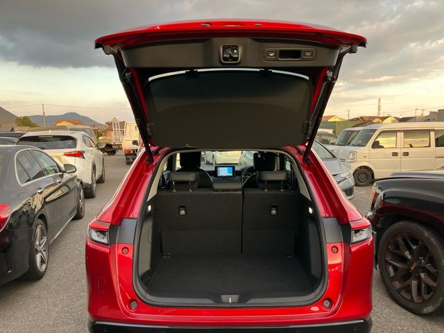 ヴェゼル ｅ：ＨＥＶ　Ｚ　ギャザーズナビ　Ｂｌｕｅｔｏｏｔｈ　バックモニター　フルセグＴＶ　ドライブレコーダー　電動リアゲート　アダプティブクルーズコントロール　ＥＴＣ　ブラインドスポットモニター　パドルシフト　シートヒーター（22枚目）