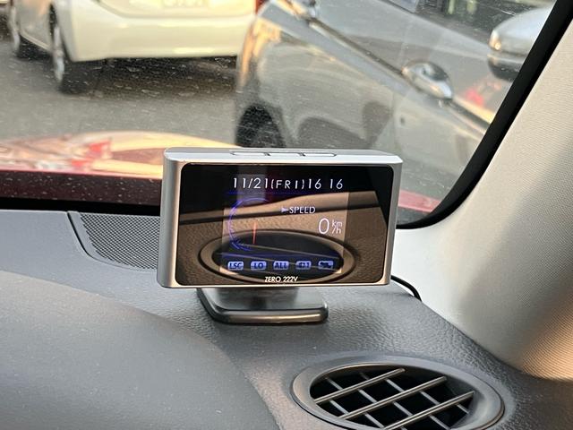 ヴェゼル ｅ：ＨＥＶ　Ｚ　ギャザーズナビ　Ｂｌｕｅｔｏｏｔｈ　バックモニター　フルセグＴＶ　ドライブレコーダー　電動リアゲート　アダプティブクルーズコントロール　ＥＴＣ　ブラインドスポットモニター　パドルシフト　シートヒーター（38枚目）