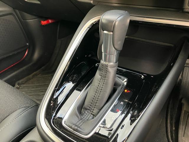 ヴェゼル ｅ：ＨＥＶ　Ｚ　ギャザーズナビ　Ｂｌｕｅｔｏｏｔｈ　バックモニター　フルセグＴＶ　ドライブレコーダー　電動リアゲート　アダプティブクルーズコントロール　ＥＴＣ　ブラインドスポットモニター　パドルシフト　シートヒーター（47枚目）