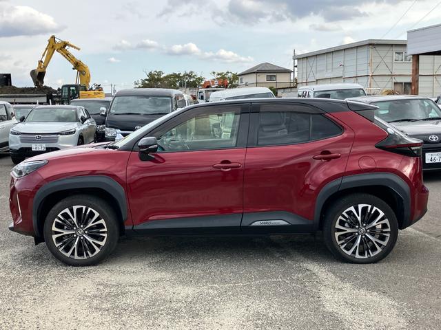 ヤリスクロス ハイブリッドZ ディスプレイオーディオ ナビTV Bluetooth アラウンドビューモニター ETC パワーバックドア レーンアシスト クルーズコントロール 純正アルミホイール シートヒーター 電動シート(10枚目)