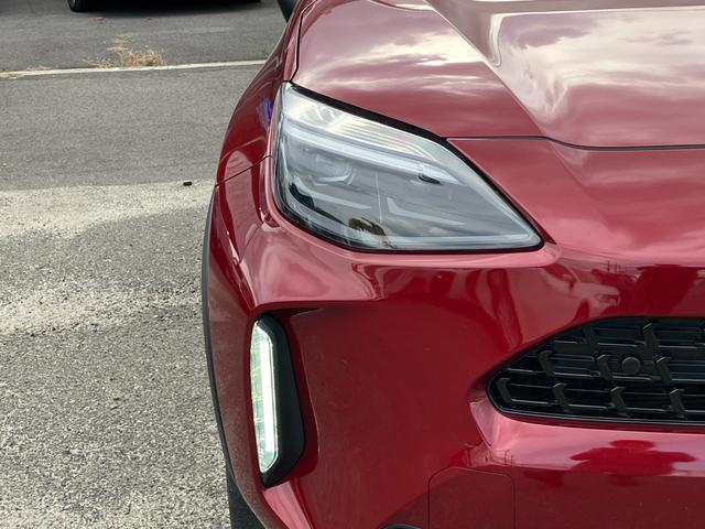 ヤリスクロス ハイブリッドZ ディスプレイオーディオ ナビTV Bluetooth アラウンドビューモニター ETC パワーバックドア レーンアシスト クルーズコントロール 純正アルミホイール シートヒーター 電動シート(11枚目)