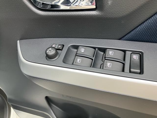 ルーミー カスタムG-T 登録済未使用車 ディスプレイオーディオ アラウンドビューモニター HDMI Bluetooth 両側パワースライドドア フルセグTV シートバックテーブル リアサンシェード シートヒーター クルコン(32枚目)