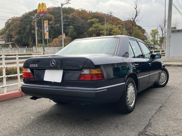 ３００Ｅ　ＥＴＣ　オートクルーズコントロール　アルミホイール　ＡＴ　パワーシート　ＣＤ　カセット　ＡＢＳ　エアコン(15枚目)