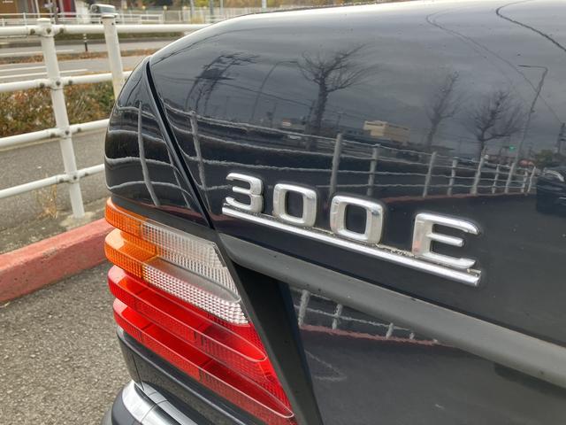 ３００Ｅ　ＥＴＣ　オートクルーズコントロール　アルミホイール　ＡＴ　パワーシート　ＣＤ　カセット　ＡＢＳ　エアコン(26枚目)