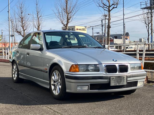 ＢＭＷ ３シリーズ