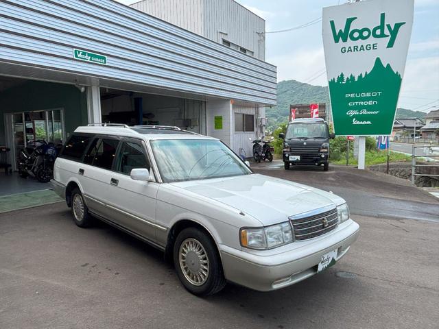 クラウンステーションワゴン ロイヤルサルーン　７人乗り・最終型・１ＪＺ・２００馬力・サンルーフ・純正アルミ・パワーシート・フルセグナビ（7枚目）