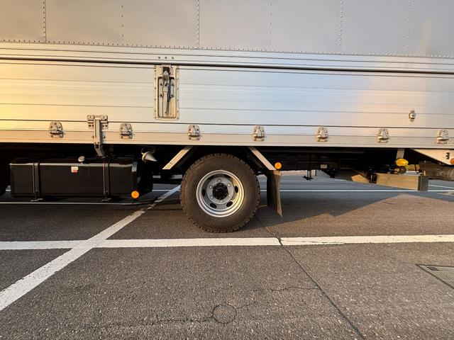 フォワード  車検整備完了済み即納車可能・フルワイド・アルミウィング・6200・ラッシングレール・バックカメラ・ETC(13枚目)