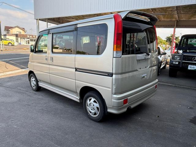 バモス ターボ　４ＷＤ・ターボ・純正オプションナビ・ＥＴＣ・両側スライドドア・パワーウィンドウ・パワステ・リアスポ（3枚目）