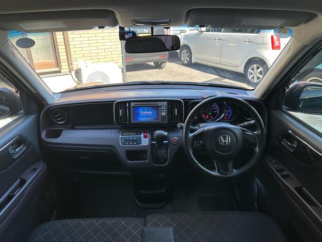 N-ONE プレミアム・Lパッケージ Gathersナビ、バックカメラ、ドラレコ、ETC、スマートキー2個、オートライト、オートエアコン、CDDVD再生、純正アルミ、HID(18枚目)