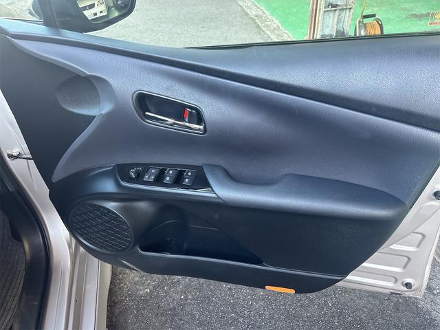 プリウス Ｓセーフティプラス　ナビ　テレビ　バックモニター　セーフティセンス　スマートキー　ＬＥＤヘッドライト　ＥＴＣ　Ｂｌｕｅｔｏｏｔｈ　電動格納ミラー（31枚目）