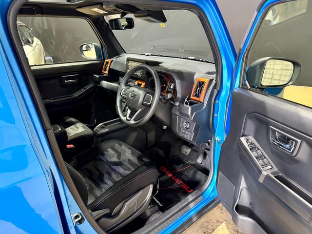 タフト G スカイフィールトップ シートヒーター バックカメラ 盗難警報装着車 LEDヘッドライトフォグランプ 純正アルミホイール 社外ナビ オートライト 電動格納ミラー 電子パーキング オートエアコン ワンセグ(23枚目)