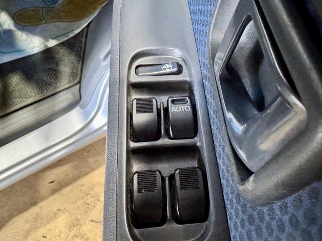 ハイゼットカーゴ クルーズターボ　ＣＤデッキ　エアコン　電動格納ミラー　両側スライドドア（27枚目）
