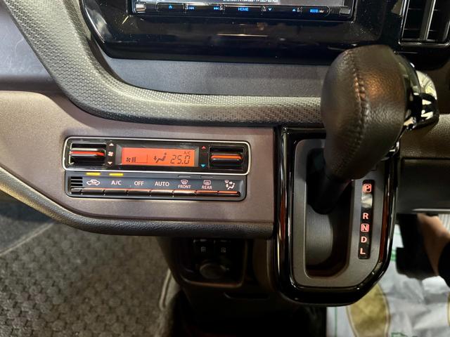 オートエアコン装備で快適にドライブできます♪