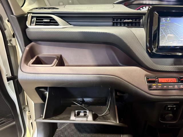 収納スペースあり！！