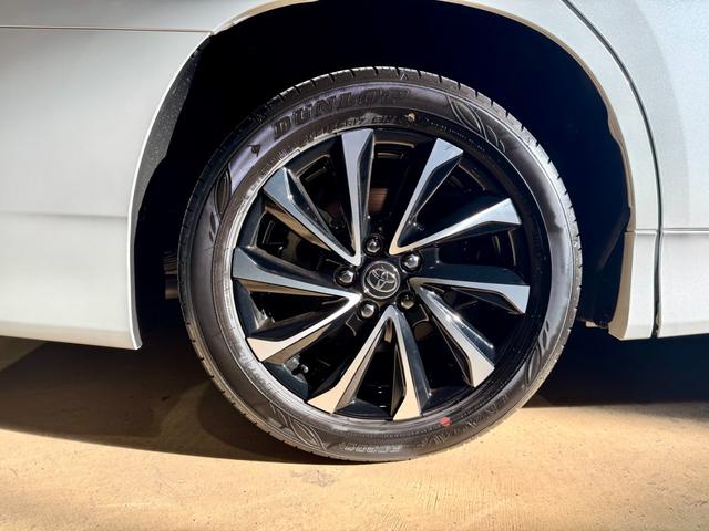 ノア ハイブリッドS-Z マイナーチェンジ後 全周囲モニター 両側電動スライドドア ユニバーサルステップ ディスプレイオーディオ フリップダウンモニターデジタルインナーミラー オットマン ETC2.0 ステアリングヒーター(22枚目)