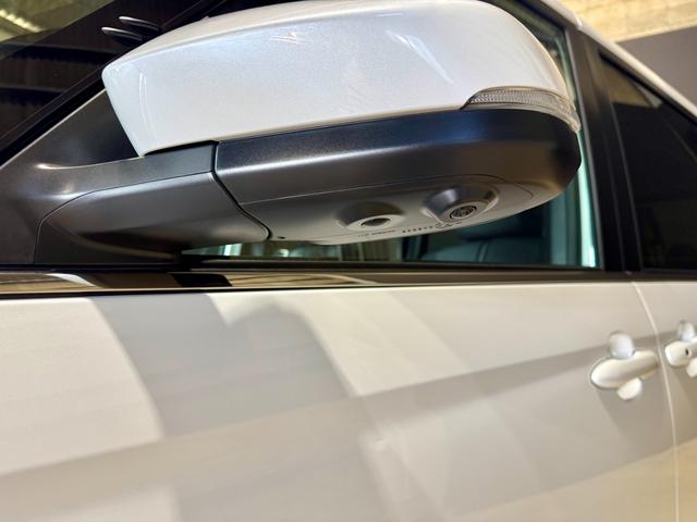 ノア ハイブリッドS-Z マイナーチェンジ後 全周囲モニター 両側電動スライドドア ユニバーサルステップ ディスプレイオーディオ フリップダウンモニターデジタルインナーミラー オットマン ETC2.0 ステアリングヒーター(28枚目)