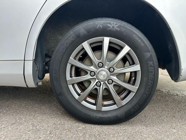 ヴォクシー Ｘ　Ｌエディション　ＥＴＣ／バックカメラ／フルセグテレビ／ナビゲーション／ＣＤ／ＤＶＤ再生／両側電動スライド・片側電動ドア／キーレスキー／ダブルエアコン／運転席・助手席エアバック（15枚目）